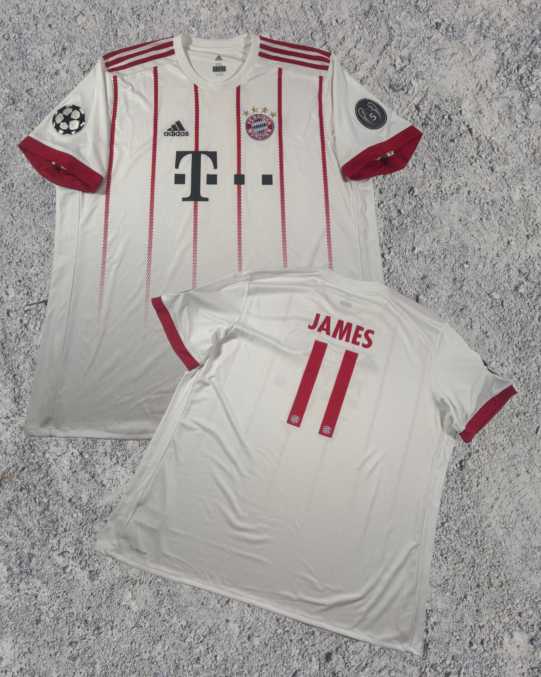 FC Bayern Trikot Drittes James (XXL) 
