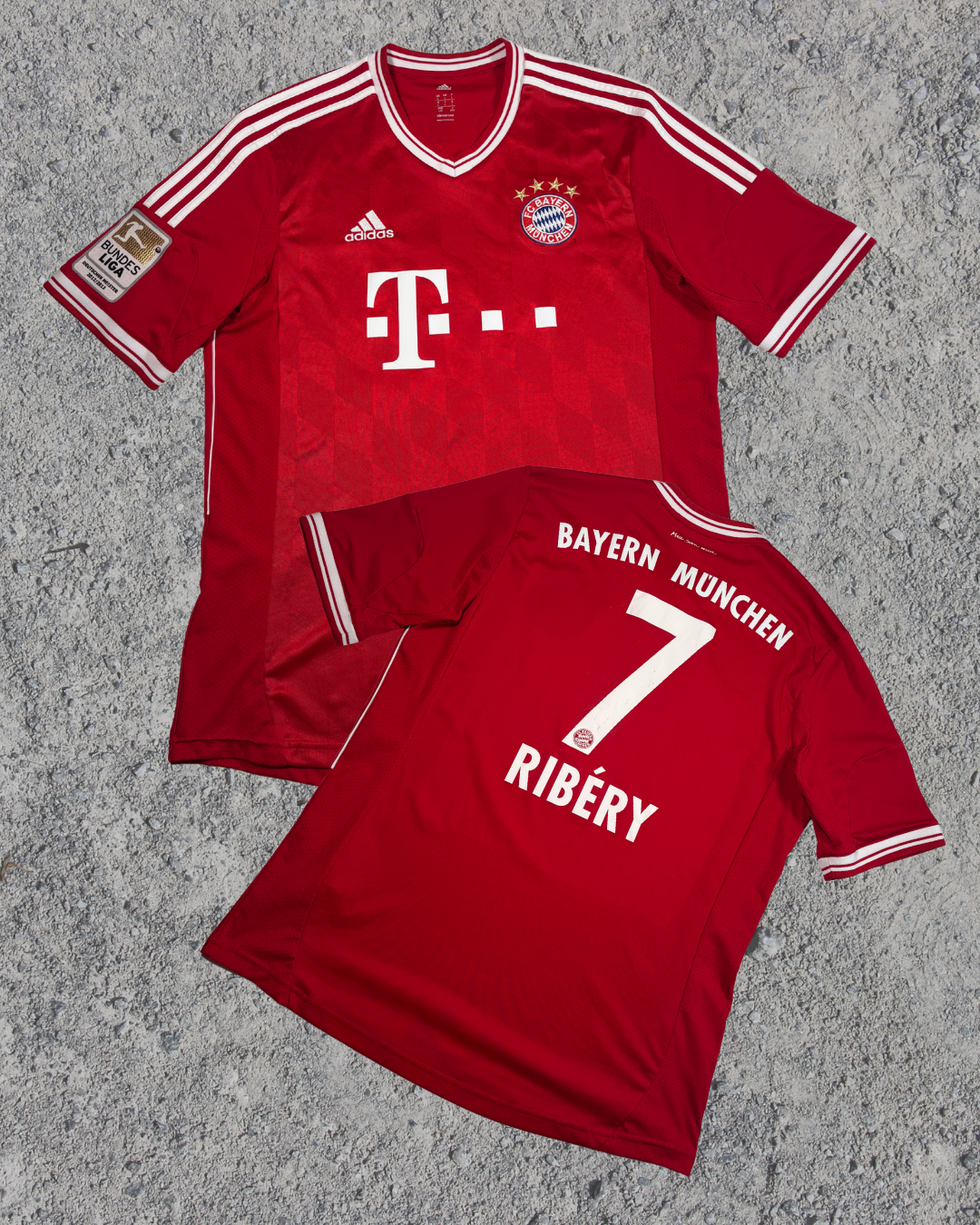 FC Bayern Trikot Ribery (L)