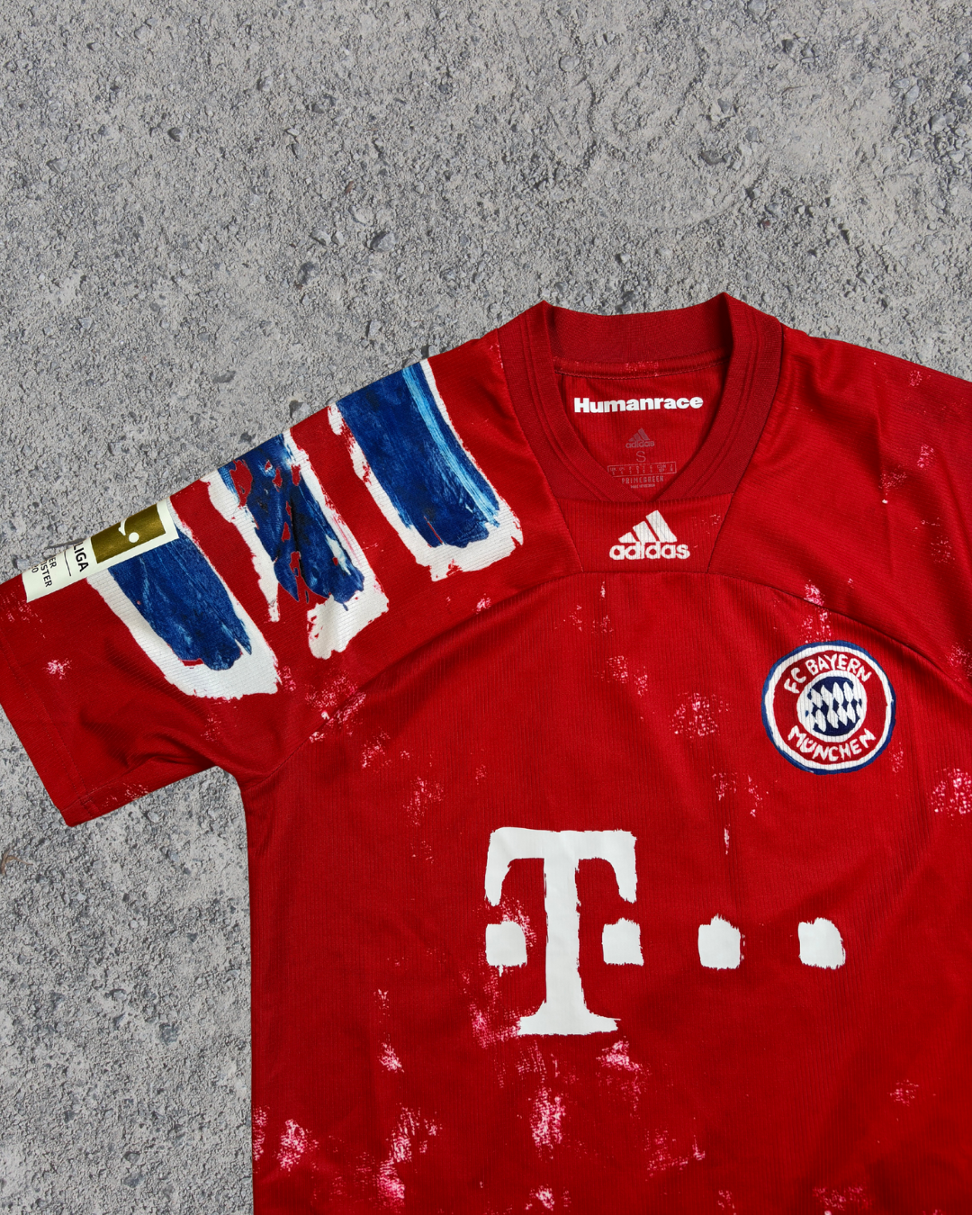 FC Bayern Sondertrikot Human Race x Pharrell Goretzka (S)