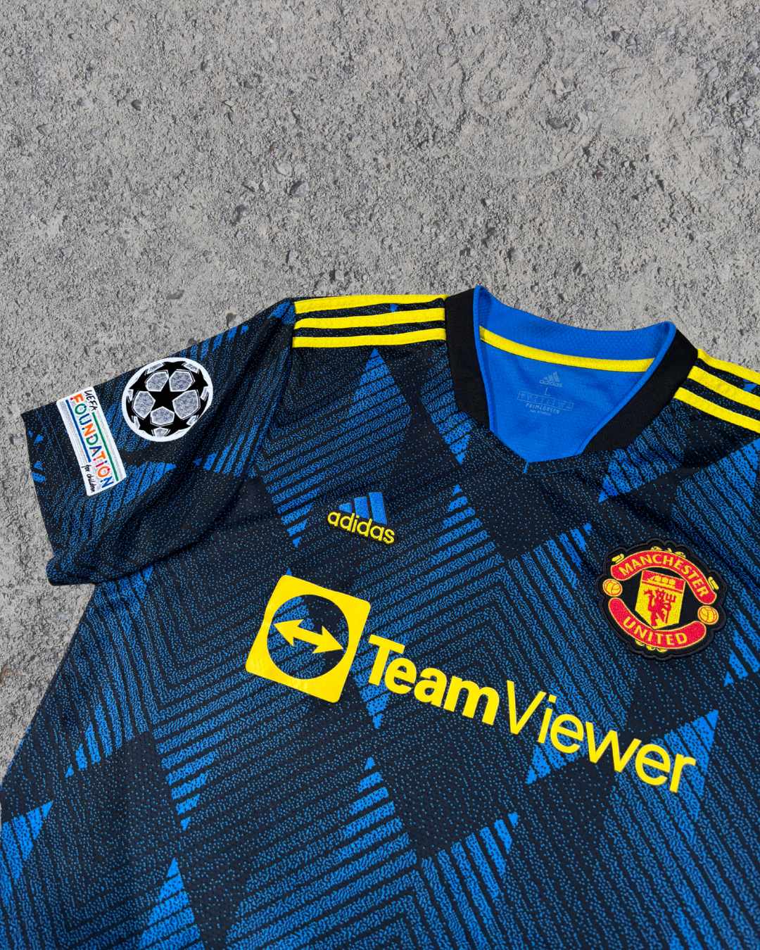 Manchester United Trikot Drittes Ronaldo (L) Manchester United Trikot Drittes Ronaldo (L)