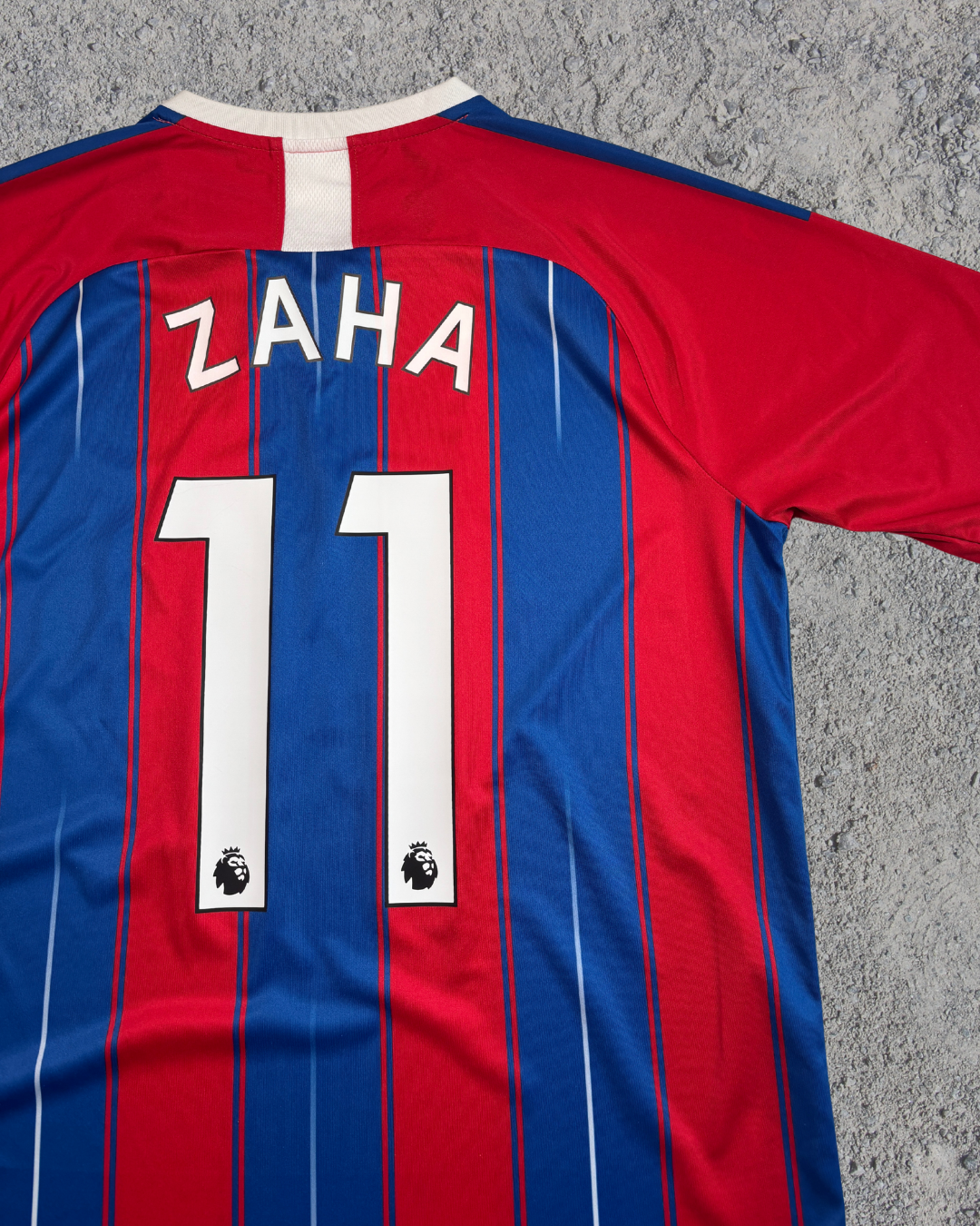 Crystal Palace Trikot Zaha (L)