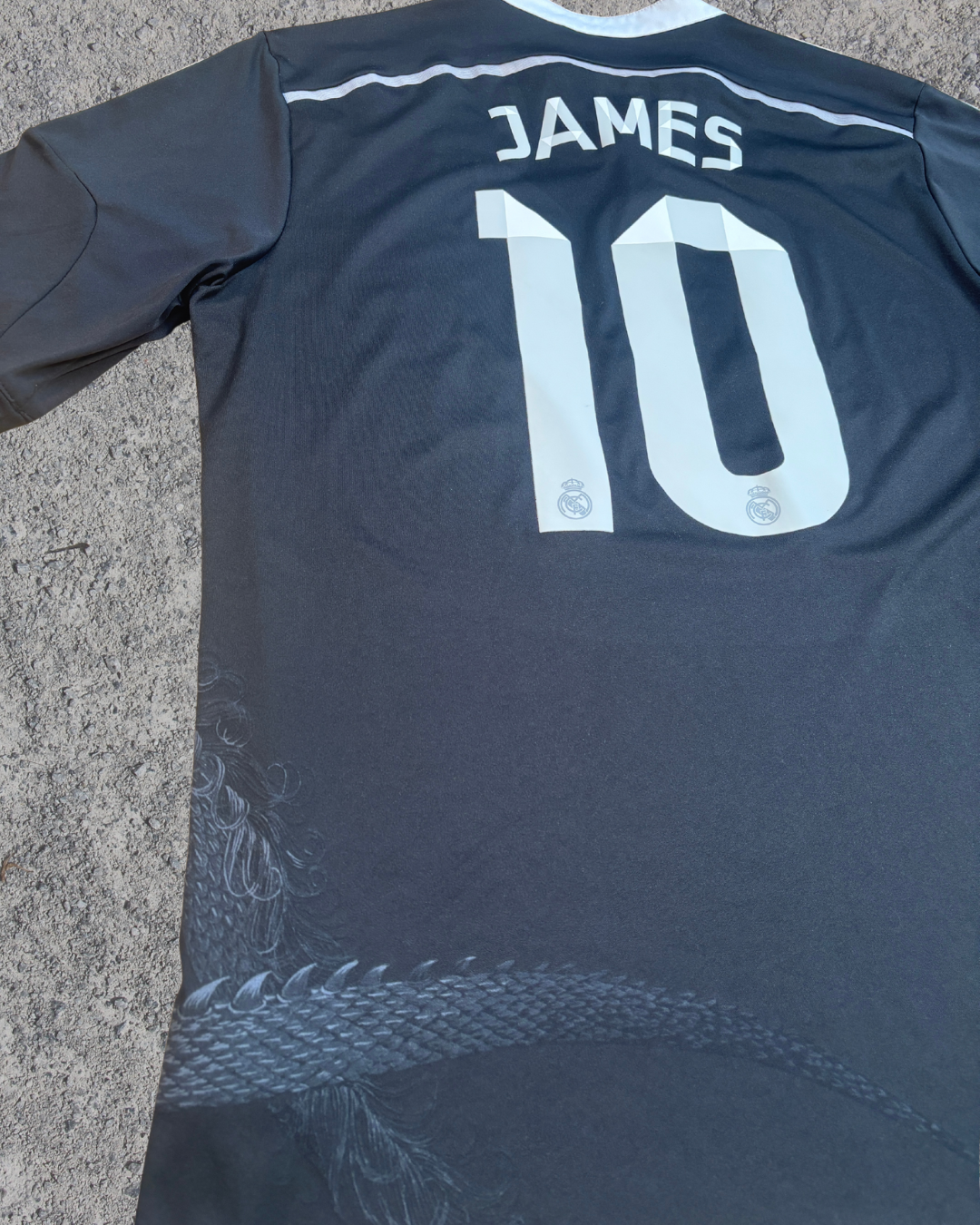 Real Madrid Trikot Drittes Yamamoto James (XL)