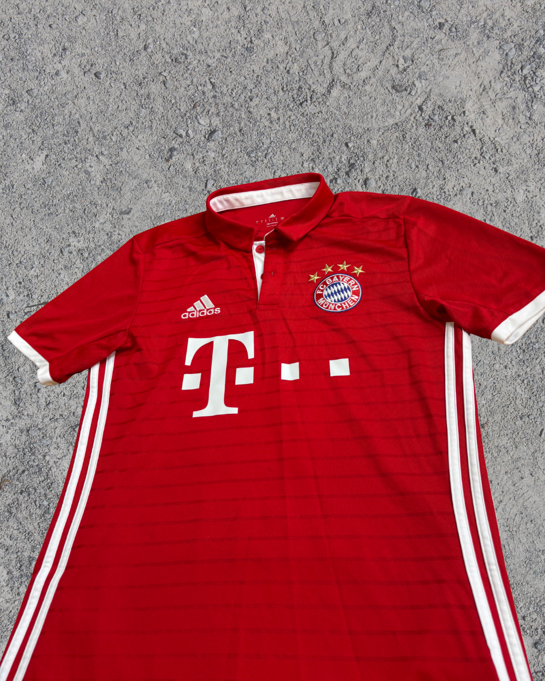 FC Bayern Trikot Alonso (S)