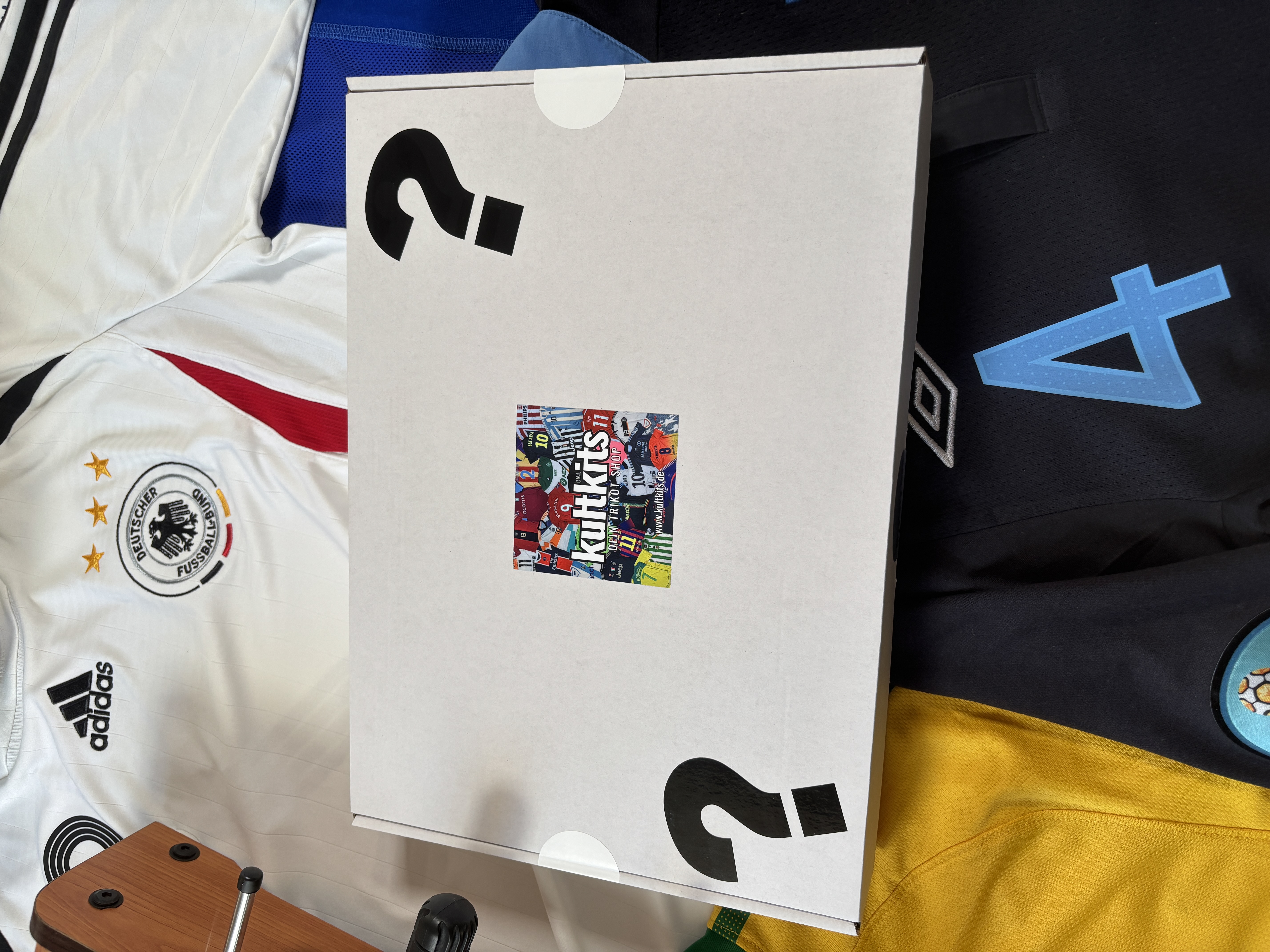 Mystery Box World Cup 