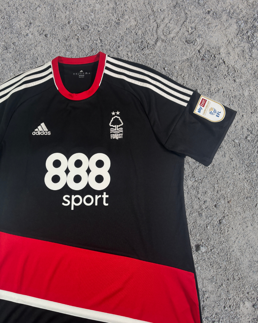 Nottingham Forrest Trikot Auswärts Burke (XL)