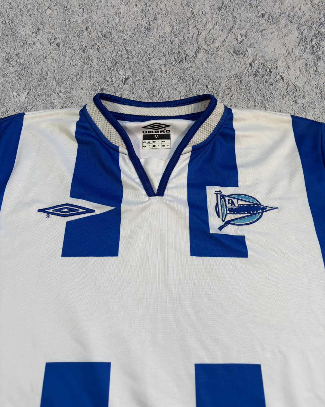 Deportivo Alaves Trikot (M) Deportivo Alaves Trikot (M)