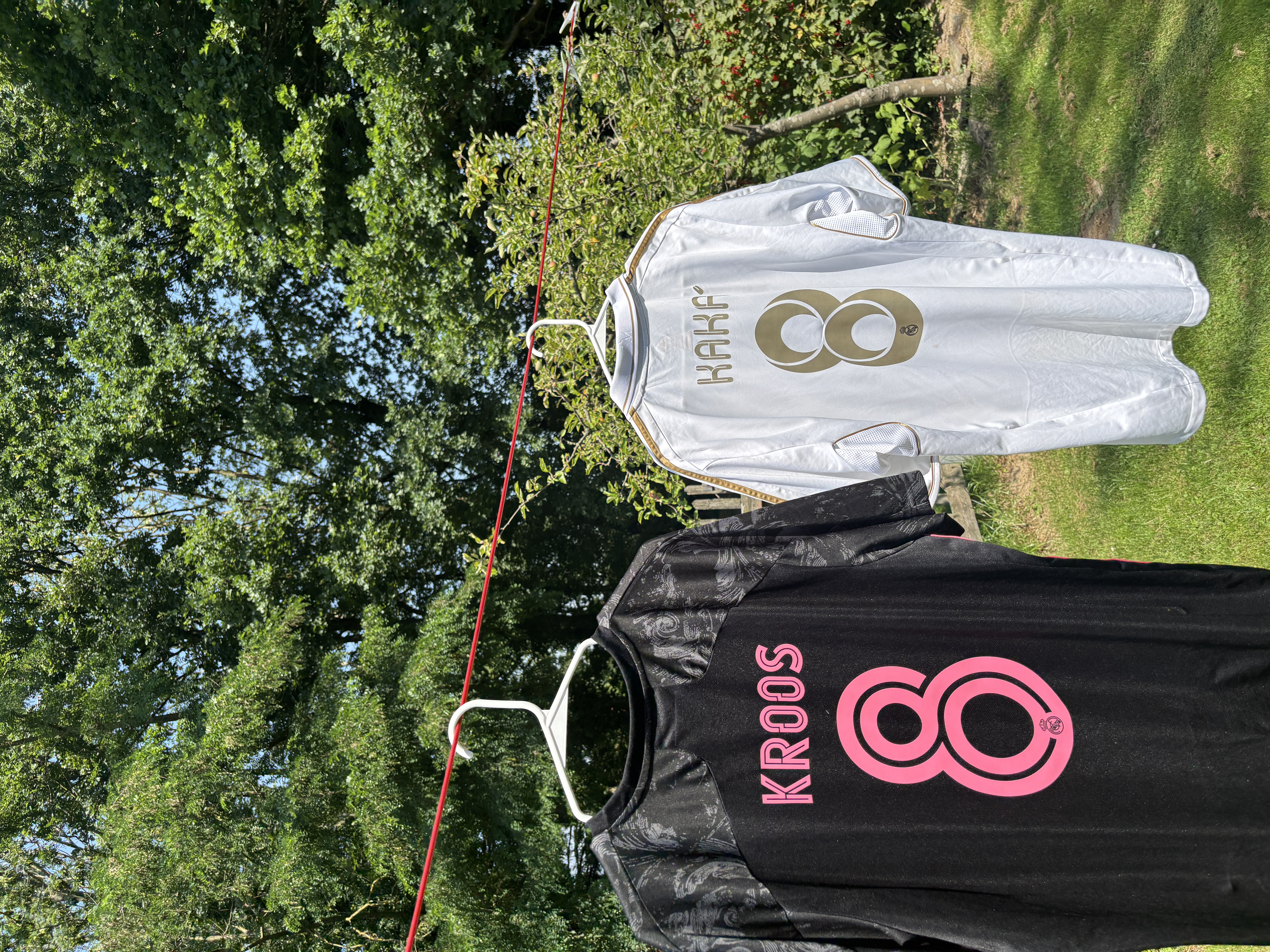 Real Madrid Trikot Drittes Kroos (XL) Real Madrid Trikot Drittes Kroos (XL)