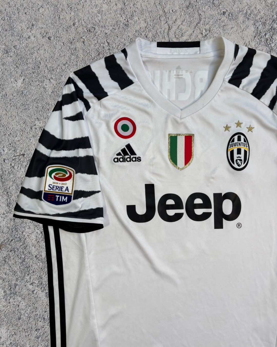 Juventus Turin Trikot Drittes Marchisio (L) Juventus Turin Trikot Drittes Marchisio (L)