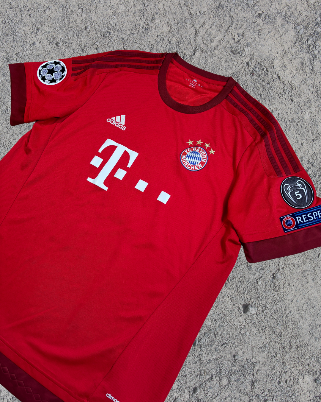 FC Bayern Trikot Vidal (XL) FC Bayern Trikot Vidal (XL)