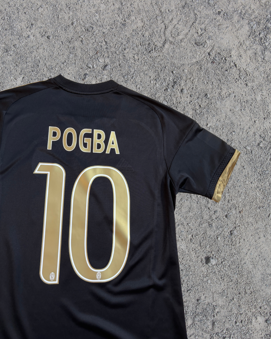 Juventus Turin Trikot Drittes Pogba (S) Juventus Turin Trikot Drittes Pogba (S)