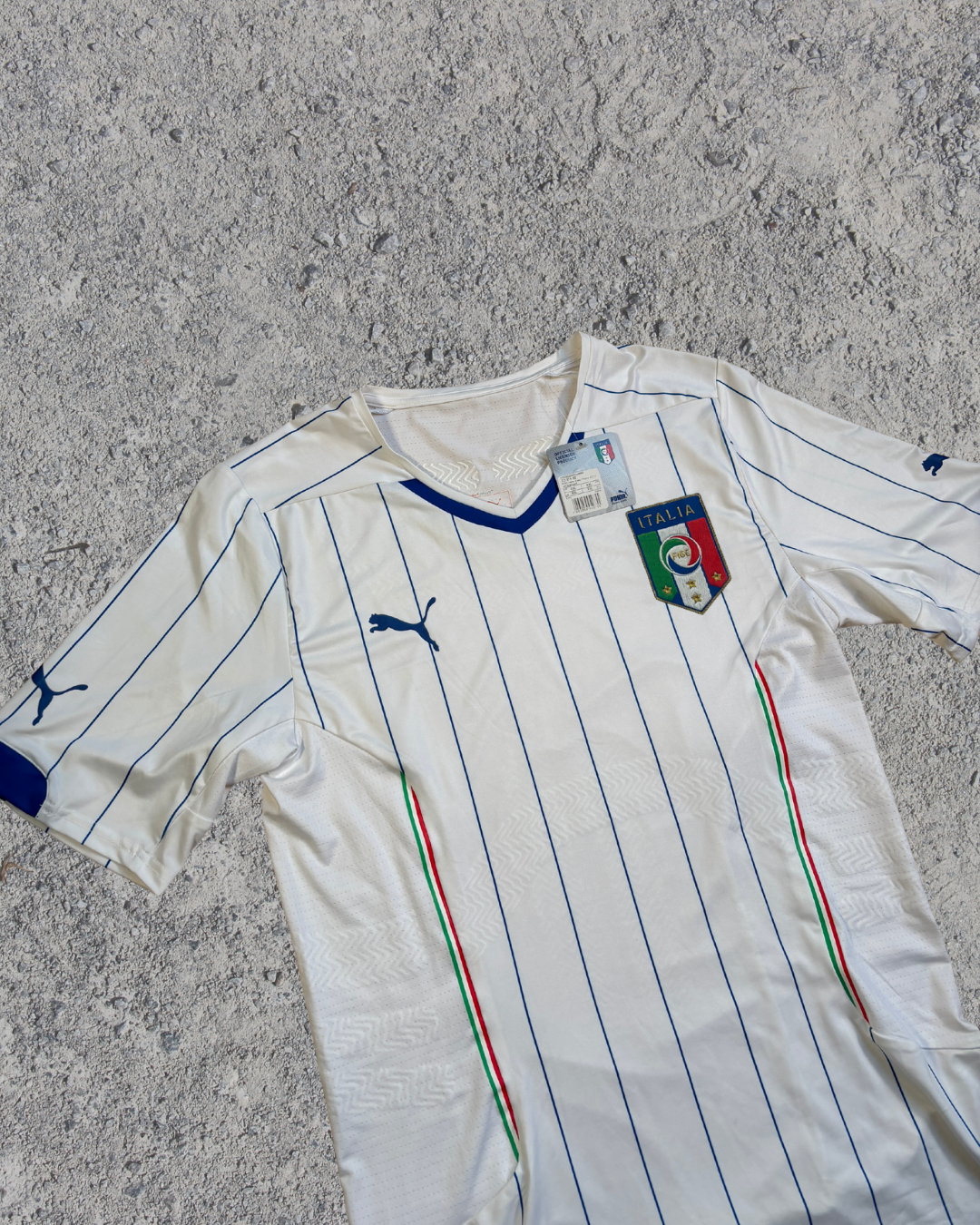 Italien Trikot Auswärts Playersversion (XXL) Italien Trikot Auswärts Playersversion (XXL)