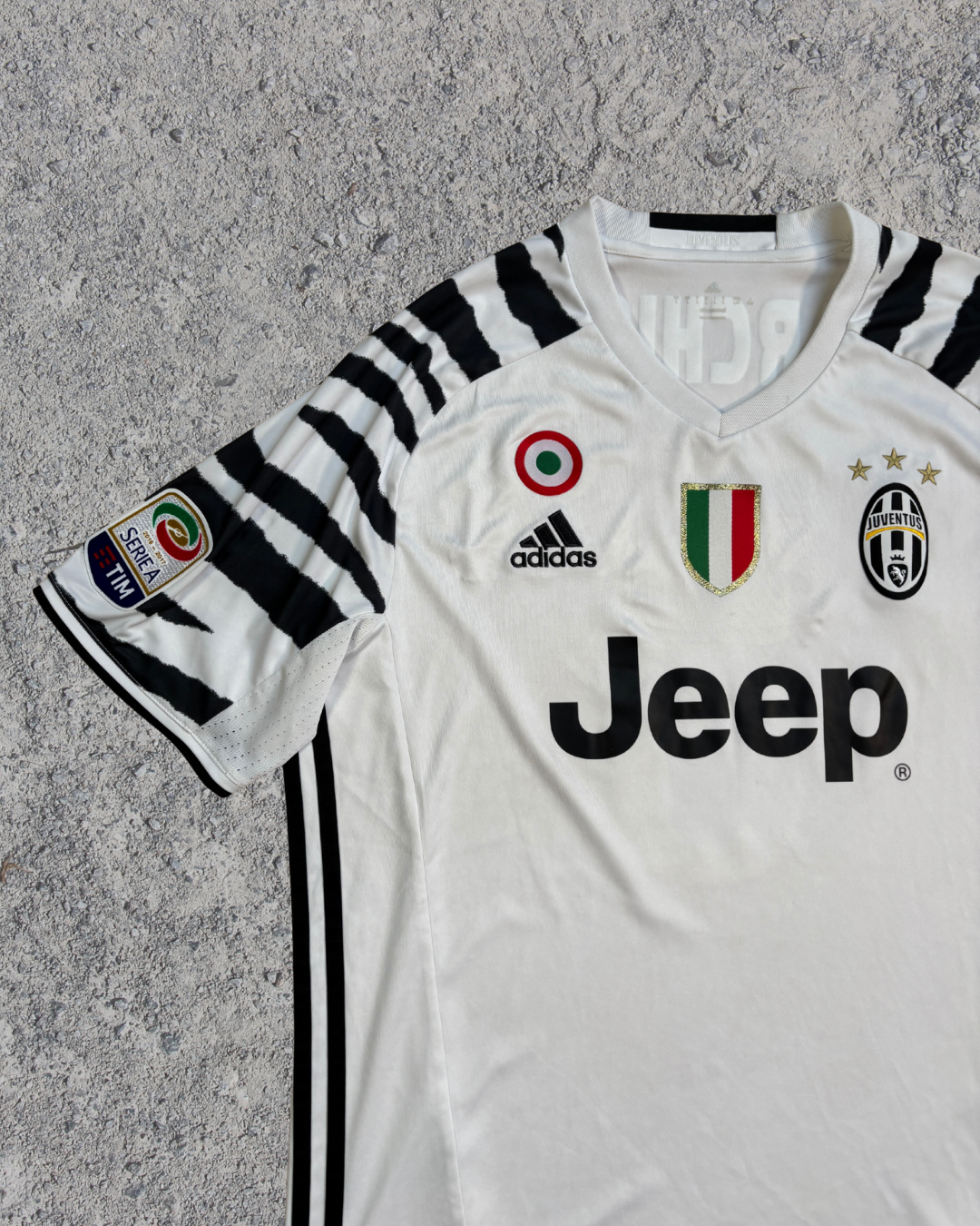 Juventus Turin Trikot Drittes Marchisio (L) Juventus Turin Trikot Drittes Marchisio (L)