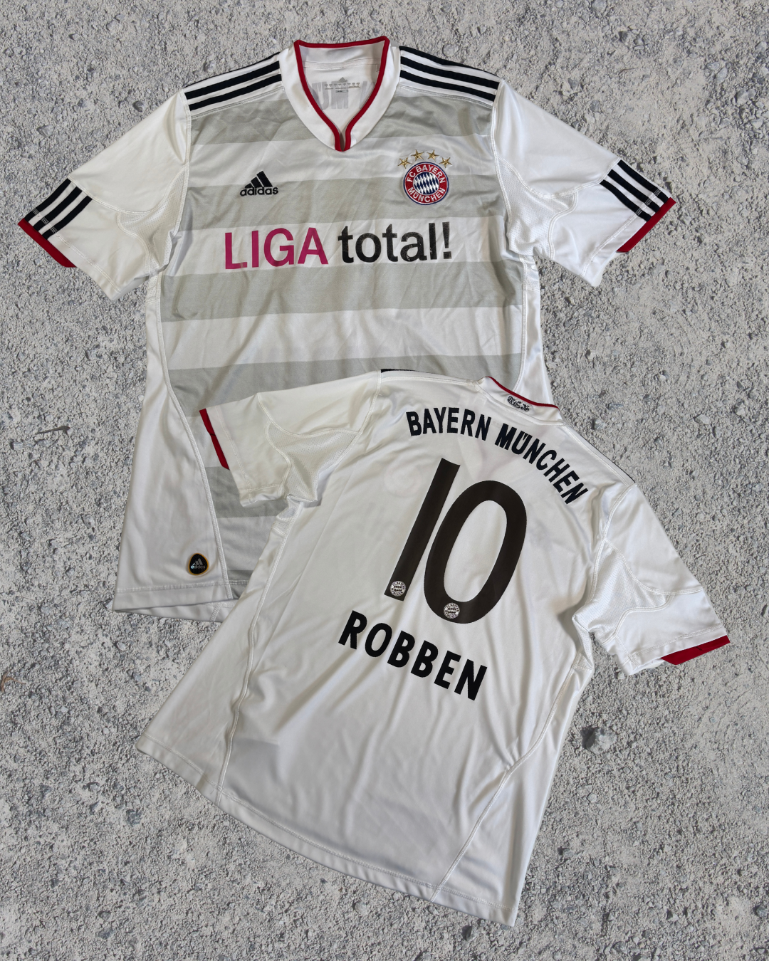 FC Bayern Trikot Auswärts Robben (L)  