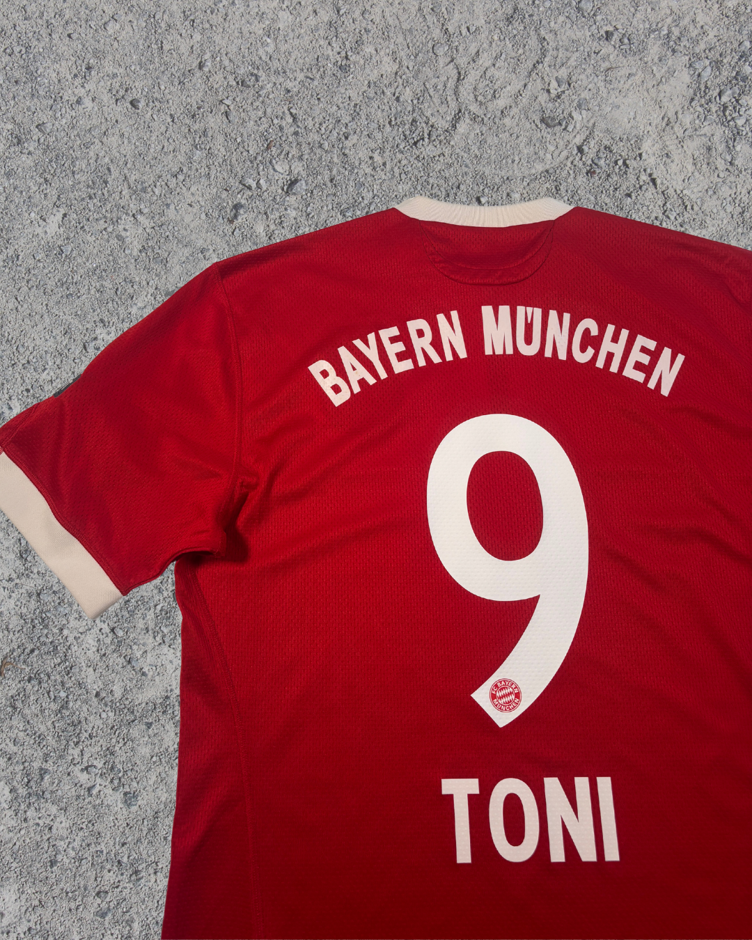 FC Bayern Trikot Toni (L)