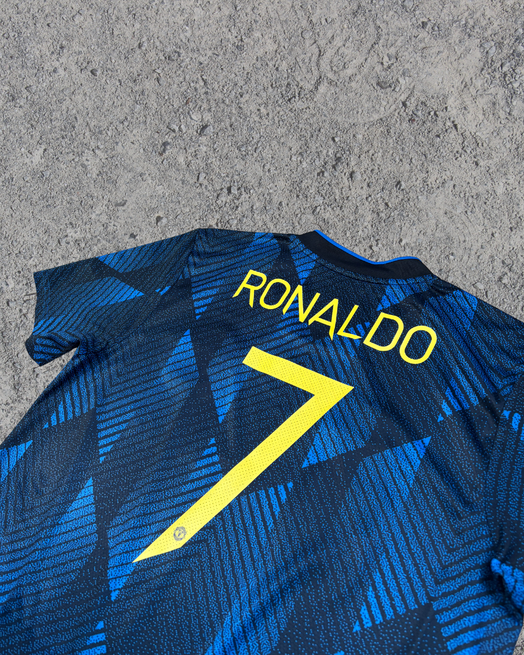 Manchester United Trikot Drittes Ronaldo (L) Manchester United Trikot Drittes Ronaldo (L)