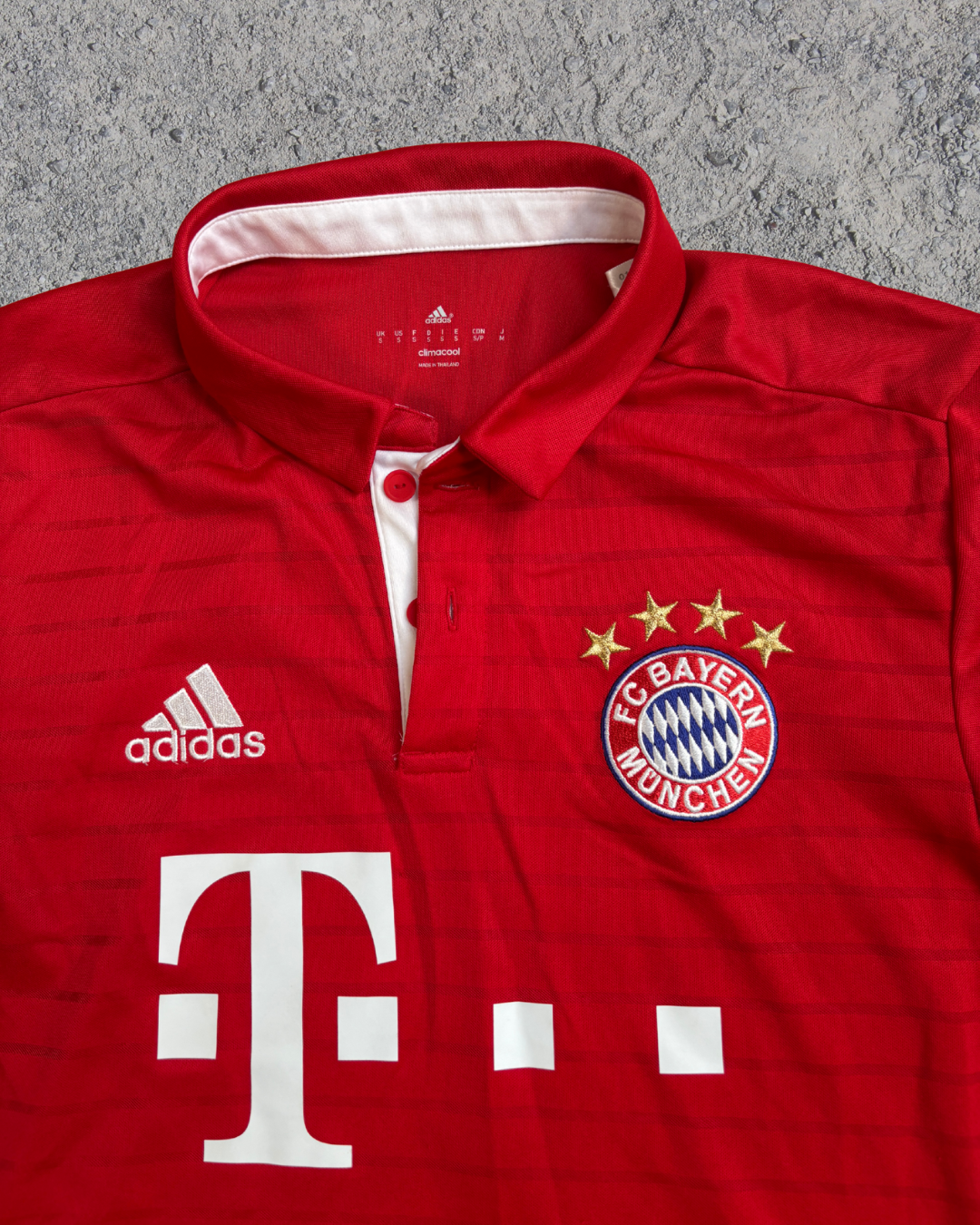 FC Bayern Trikot Alonso (S)