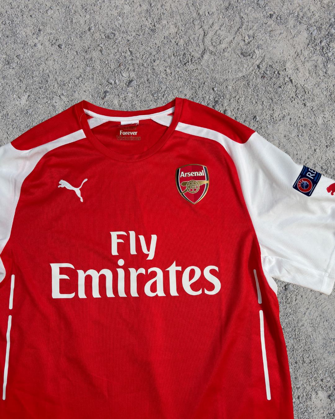 Arsenal Trikot Özil (L) Arsenal Trikot Özil (L)