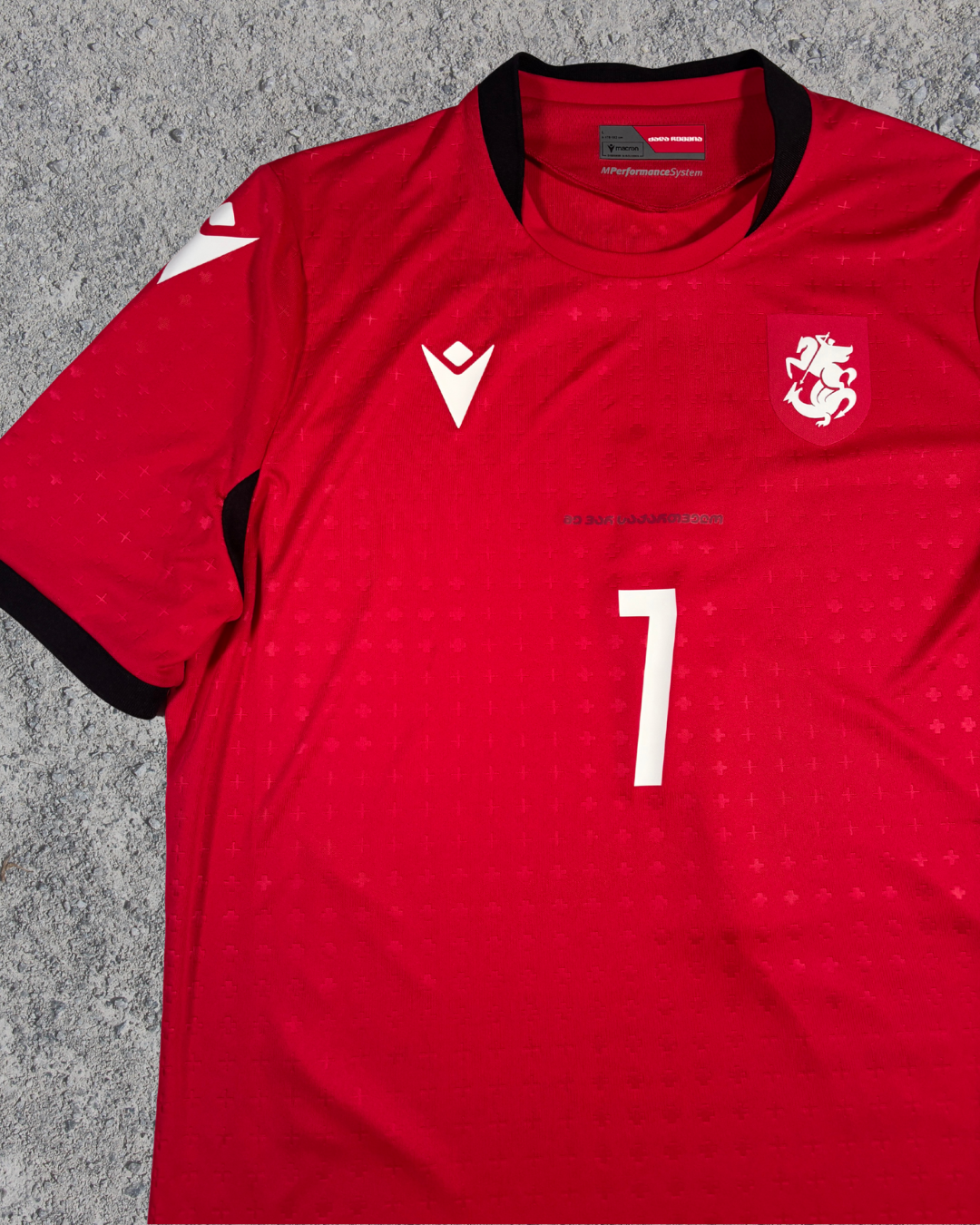 Georgien Trikot Kvaratskhelia (L)
