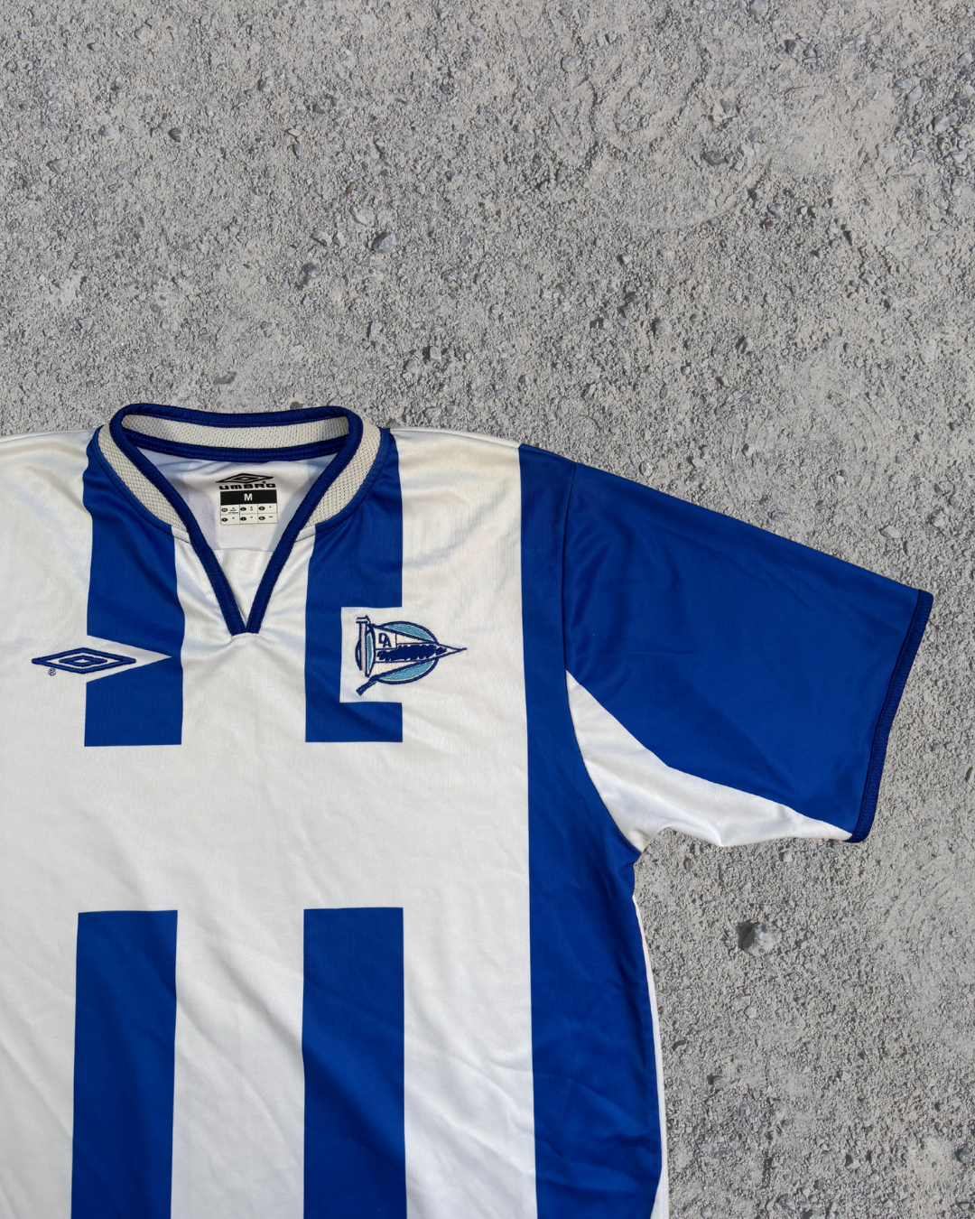 Deportivo Alaves Trikot (M) Deportivo Alaves Trikot (M)