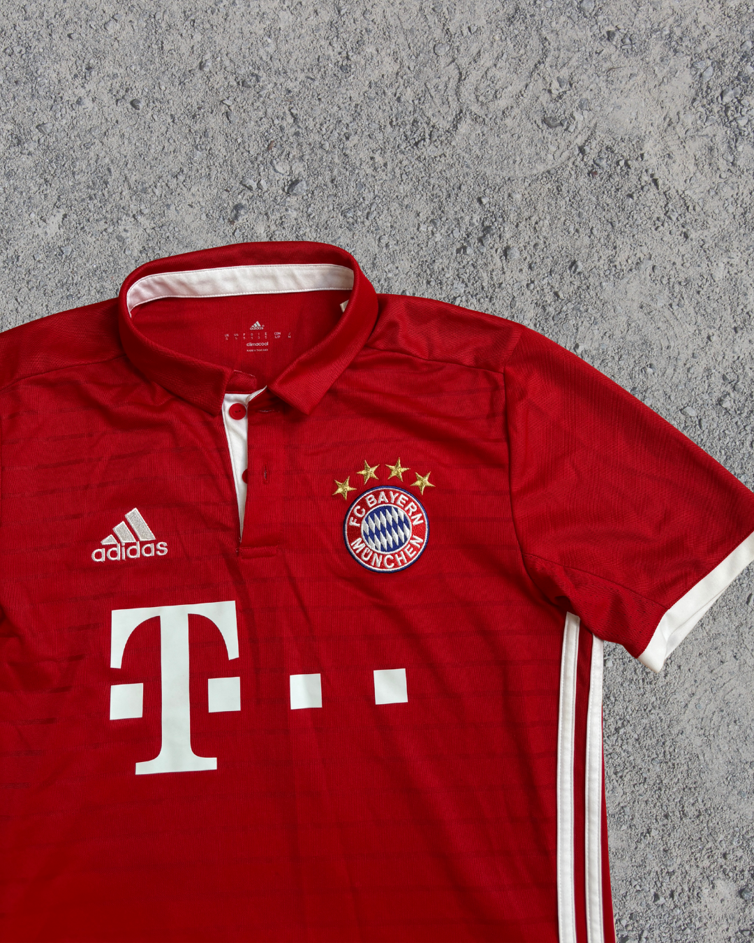 FC Bayern Trikot Alonso (S)