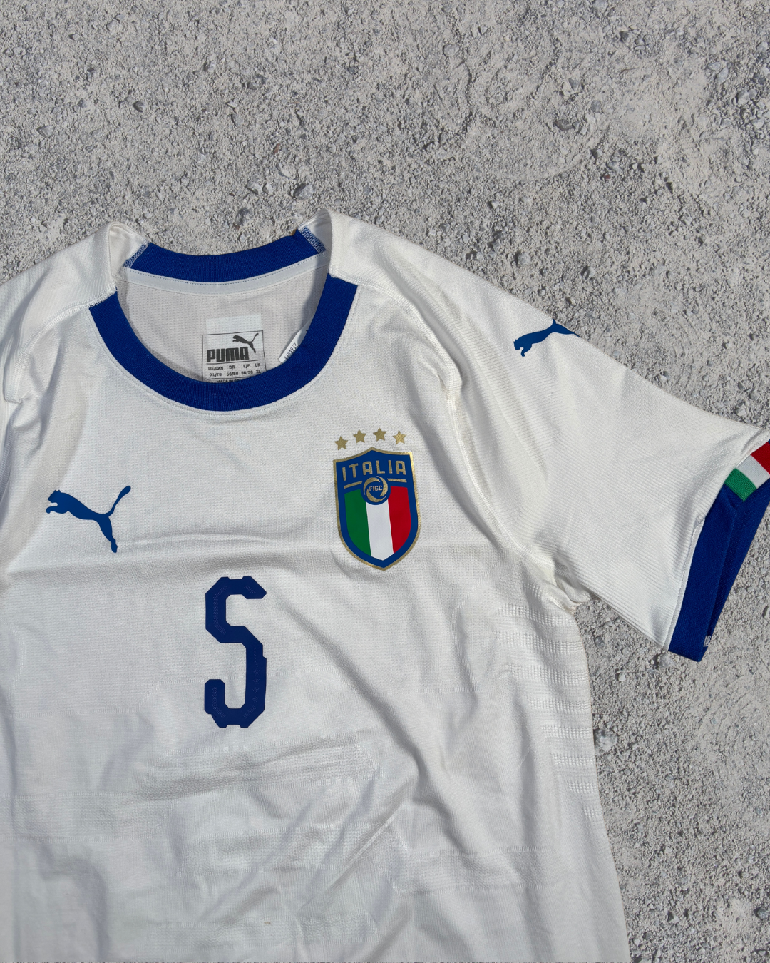 Italien Trikot Auswärts Playersversion (XL) Italien Trikot Auswärts Playersversion (XL)